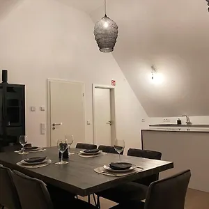 https://oasis-close-to-munich-4-bedrooms-kitchen.com-bavaria.com