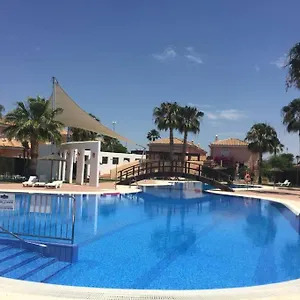 House Sleeps 6, Large Pool Walk To Сasa de vacaciones Vera